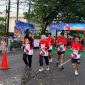Ribuan peserta mengikuti RS Baghraf Health Care (BHC) Run 2026 dengan titik start di depan RS BHC, Kabupaten Sumenep, Minggu (8/2/2026).