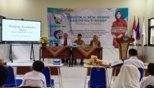 Tim Promosi Kesehatan RSUD dr. H. Moh. Anwar Sumenep memberikan penyuluhan kesehatan kepada siswa Sekolah Luar Biasa (SLB) di Kecamatan Saronggi.