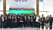 Bupati Sumenep Achmad Fauzi Wongsojudo saat Pengukuhan Pengurus Dekopinda Kabupaten Sumenep Masa Bhakti 2026–2030 di Pendopo Agung Keraton, Kamis (12/2/2026).