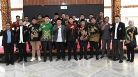 Pelantikan pengurus LBH AP Muhammadiyah Sumenep di Pendopo Kabupaten Sumenep, disaksikan jajaran pemerintah daerah dan pimpinan Muhammadiyah, Minggu (15/2/2026).