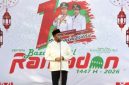 Achmad Fauzi Wongsojudo saat membuka Festival Bazar Takjil Ramadan di depan Labang Mesem Keraton, Kabupaten Sumenep, Jumat (20/02/2026).