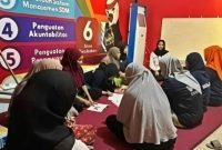 Kegiatan bedah buku yang digelar di Rumah Tahanan Negara Kelas IIB Sumenep, Senin (23/2/2026), sebagai bagian dari program pembinaan kepribadian warga binaan.