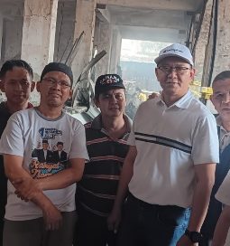 Teddy Nandung Heryawan Tinjau Kebakaran Pasar Rebo, DPRD Pastikan Pengawalan Penanganan Pedagang