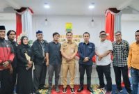 Panitia Silaturahmi Akbar Pers 2026 usai audiensi dengan Bupati Karawang di Kantor Bupati Karawang, Senin (23/2/2026).