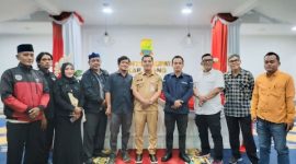 Panitia Silaturahmi Akbar Pers 2026 usai audiensi dengan Bupati Karawang di Kantor Bupati Karawang, Senin (23/2/2026).