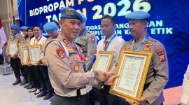Kasipropam Polres Sumenep Iptu Muhajirin bersama anggota mengikuti Rakernis Bidpropam Polda Jawa Timur Tahun Anggaran 2026 di Novotel Samator Surabaya.