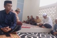 Kegiatan khotmil Quran dan buka puasa bersama yang digelar LBH Achmad Madani Putra dan Rekan-Rekan di Perumahan Permata Resmi 2 Blok E5, Desa Kolor, Kecamatan Kota, Kabupaten Sumenep, Sabtu (7/3/2026).
