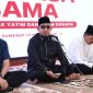 Bupati Sumenep Achmad Fauzi Wongsojudo pada acara santunan kepada anak yatim dan kaum duafa di Pendopo Agung Keraton Sumenep, Kamis (12/3/2026), sebagai bentuk kepedulian pemerintah daerah menjelang Hari Raya Idulfitri 1447 Hijriah.