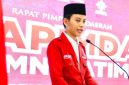 Ketua DPD GMNI Jawa Timur Hendra Prayogi menyampaikan pernyataan sikap terkait kasus penyiraman air keras terhadap aktivis Andrie Yunus serta meminta aparat penegak hukum mengusut tuntas pelaku.
