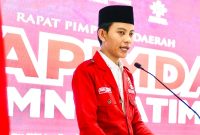 Ketua DPD GMNI Jawa Timur Hendra Prayogi menyampaikan pernyataan sikap terkait kasus penyiraman air keras terhadap aktivis Andrie Yunus serta meminta aparat penegak hukum mengusut tuntas pelaku.