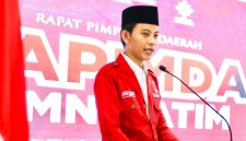 Ketua DPD GMNI Jawa Timur Hendra Prayogi menyampaikan pernyataan sikap terkait kasus penyiraman air keras terhadap aktivis Andrie Yunus serta meminta aparat penegak hukum mengusut tuntas pelaku.