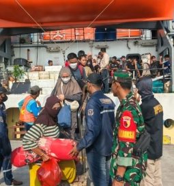 Pengamanan Terpadu, Arus Mudik di Pelabuhan Masalembu Lancar