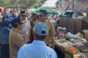 TPID Kabupaten Sumenep bersama OPD terkait melakukan pemantauan harga dan ketersediaan bahan pokok di Pasar Anom menjelang Idulfitri 1447 H.