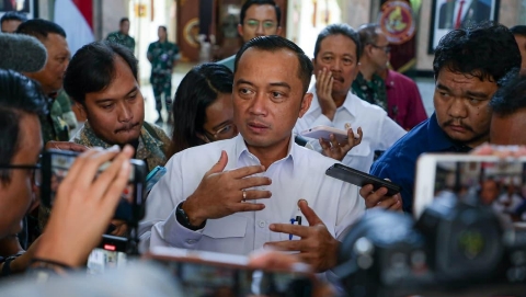 Menteri Sekretaris Negara Prasetyo Hadi menyampaikan keterangan terkait imbauan perayaan Idulfitri sederhana di Jakarta.