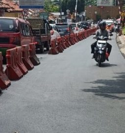 Jalan Rusak di Nagri Kaler Purwakarta Diperbaiki, Kini Lebih Aman Dilalui
