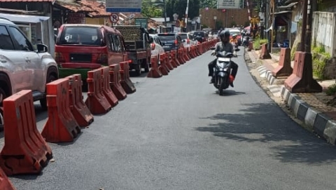 kondisi jalan kembali mulus dan aman bagi pengguna.
