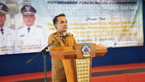 Bupati Bangkalan bersama jajaran OPD dan peserta menghadiri Musrenbang RKPD 2027 di Pendopo Pratanu untuk menyusun arah pembangunan daerah.