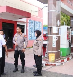 Kapolres Sumenep Pastikan Stok BBM Aman, Isu Kenaikan 1 April Hoaks