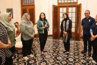 Bupati Banyuwangi Ipuk Fiestiandani menerima kunjungan perwakilan UNDP dan Kemenko Pangan di Pendopo Banyuwangi untuk membahas peluang kolaborasi pengembangan program inovatif, Selasa (31/3/2026).