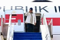 Presiden Prabowo Subianto saat melakukan pertemuan dengan pelaku usaha dalam rangka kunjungan ke Jepang dan Korea Selatan yang menghasilkan komitmen investasi miliaran dolar.