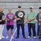 Foto bersama Bupati Pasuruan Rusdi Sutejo bersama owner H. Rokhmawan usai meresmikan Rizqy Sport Center di Kecamatan Gempol, Sabtu (4/4/2026).
