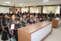 Suasana pengumuman hasil pemeriksaan administrasi awal (Rikmin) calon siswa Polri Tahun Anggaran 2026 di Aula Sanika Satyawada Polres Sumenep.