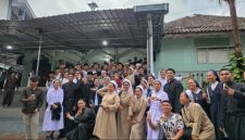 praktik toleransi dan keberagaman di lingkungan pesantren, Rabu (8/4/2025).