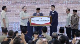 Presiden Prabowo Subianto menyaksikan penyerahan hasil penyelamatan keuangan negara oleh Kejaksaan Agung di Jakarta.