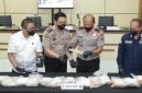 Polda Jawa Timur melalui Polres Sumenep mengamankan temuan barang yang diduga narkotika dengan berat total sekitar 27,83 kilogram di pesisir Pantai Pasir Putih Kahuripan, Desa Gedugan, Kecamatan Giligenting, Kabupaten Sumenep.