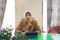 Direktur RSUD dr. H. Moh. Anwar Sumenep, dr. Erliyati, M.Kes, saat memberikan keterangan terkait pelayanan kesehatan bertepatan momentum Hari Kartini.