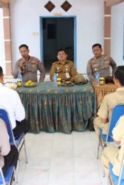 Kapolres Sumenep Serap Aspirasi Warga Babalan Lewat Curhat Kamtibmas
