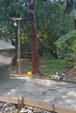 Rabat Beton Jalan Gang H. Ilham Cikopo Mulai Dikerjakan, Warga Apresiasi