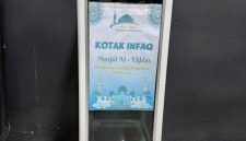 Satreskrim Polres Sumenep mengamankan tersangka kasus pencurian kotak amal masjid beserta barang bukti hasil kejahatan.