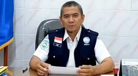 Kepala BMKG Stasiun Trunojoyo Sumenep, Ari Widjajanto, saat memberikan keterangan terkait kondisi cuaca di Madura.