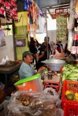 Pemkab Banyuwangi Gratiskan Retribusi Pedagang Pasar Setiap Akhir Pekan