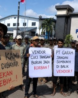 Upah Tak Kunjung Cair, Buruh Pegaraman 1 Siap Kepung PT Garam