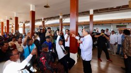 Zulkifli Hasan saat bertemu sekitar 120 nelayan di Kampung Nelayan Merah Putih, Kelurahan Lateng, Banyuwangi, Kamis (14/5/2026). 