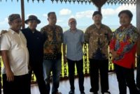 Ketua DPC ISSITA Sumenep Dr. Naghfir mendampingi Staf Khusus Menteri Kebudayaan RI Basuki Teguh Yuwono saat kunjungan budaya di Kabupaten Sumenep, Jumat (15/5/2026).