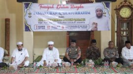 Kapolres Sumenep AKBP Anang Hardiyanto, S.I.K., menghadiri kegiatan tausiyah tasyakuran dan silaturahmi bersama Syeh KH Muhammad Husein Qadavi di Masjid Al Masturiyah, Desa Matanair, Kecamatan Rubaru, Kamis (21/5/2026).