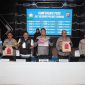 Kapolres Subang AKBP Dony Eko Wicaksono saat konferensi pers pengungkapan kasus pencurian di Aula Patriatama Polres Subang, Selasa (5/5/2026).