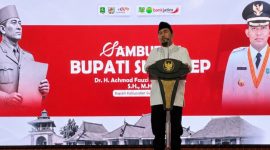 Bupati Sumenep Achmad Fauzi Wongsojudo menyampaikan sambutan dalam kegiatan Doa untuk Sang Proklamator di Pendopo Agung Keraton Sumenep, Selasa (2/6/2026). 