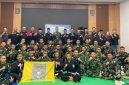 Pengurus PSHT Cabang Sumenep bersilaturahmi dengan jajaran Batalyon Infanteri Teritorial Pembangunan 931/Ksatria Jokotole guna mempererat persaudaraan dan memperkuat sinergi antara PSHT, TNI, dan Polri di Kabupaten Sumenep.