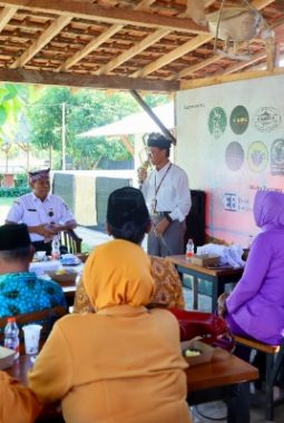 Rembug Lansia Banyuwangi Jadi Wadah Serap Aspirasi untuk Tingkatkan Kesejahteraan
