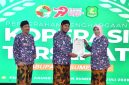 Bupati saat menghadiri tasyakuran Hari Koperasi Nasional (Harkopnas) ke-79 Tahun 2026 di Pendopo Agung Keraton Sumenep, Kamis (16/7/2026).