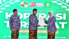 Bupati saat menghadiri tasyakuran Hari Koperasi Nasional (Harkopnas) ke-79 Tahun 2026 di Pendopo Agung Keraton Sumenep, Kamis (16/7/2026).