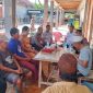 Polsek Gapura masih menyelidiki penemuan jenazah seorang perempuan di area parit persawahan Dusun Rombu Polalang, Desa Gapura Barat, Kecamatan Gapura, Kabupaten Sumenep, Rabu (8/7/2026) sekitar pukul 06.00 WIB.