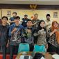 Enam mahasiswa Program Studi Manajemen, Fakultas Ekonomi dan Bisnis Universitas Bahaudin Mudhary (UNIBA) Madura resmi menjalani program magang di Badan Pengawas Pemilihan Umum (Bawaslu) Kabupaten Sumenep, Rabu (22/7/2026).