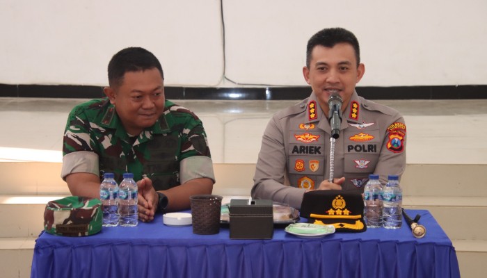 Kapolresta Sumenep Kombes Pol. Ariek Indra Sentanu, S.H., S.I.K., M.H., bersama Dandim 0827/Sumenep.