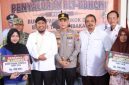 Bupati Sumenep Achmad Fauzi Wongsojudo berharap penyaluran Bantuan Langsung Tunai Dana Bagi Hasil Cukai Hasil Tembakau (BLT DBHCHT) Tahun 2026 mampu meningkatkan kesejahteraan buruh pabrik tembakau dan buruh tani tembakau.