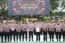 Polresta Sumenep menggelar Upacara Purna Tugas dan Korp Raport Kenaikan Pangkat Pengabdian di Lapangan Apel Tribrata Polresta Sumenep, Jumat (31/7/2026).